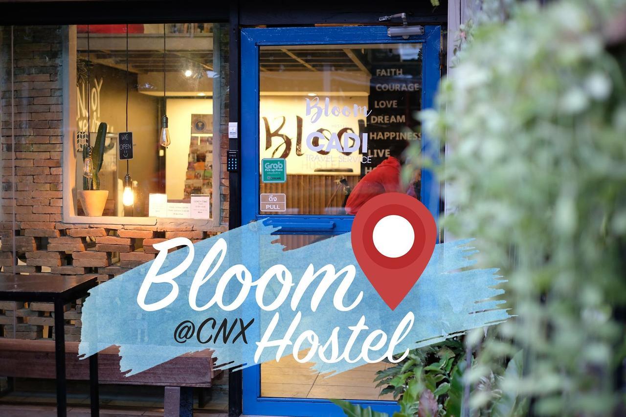 Bloomz Hostel Chiang Mai Exterior photo